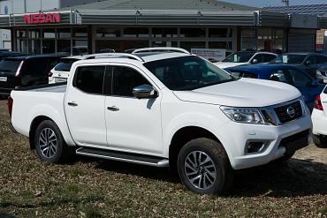 nissan navara