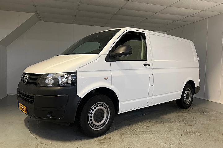 Volkswagen Transporter 2.0 TDI L1H1 BM T800 Baseline Plus Airco, NAV, Trekhaak, Bijrijdersbankje