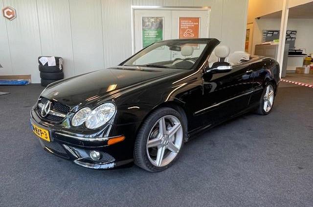 Mercedes-Benz CLK Cabrio 550 Elegance V8 Full Options, in nieuwstaat (historie aanwezig)