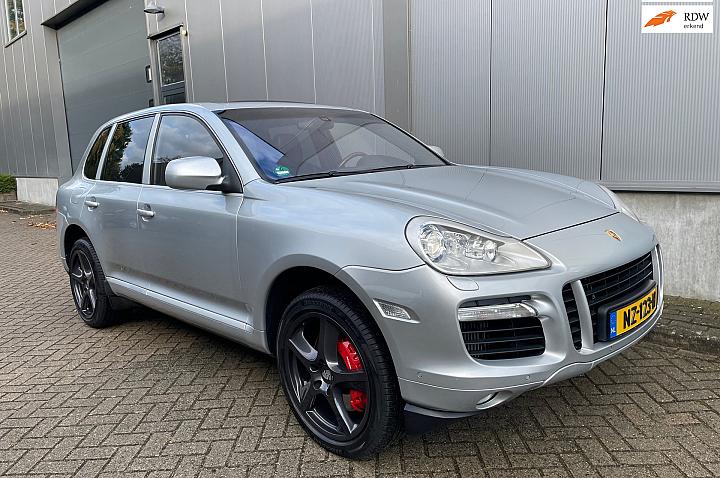 Porsche Cayenne 4.8 Turbo Youngtimer / Schuifdak / Leder / Bose