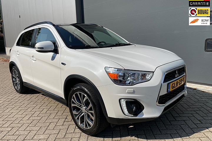 Mitsubishi ASX 1.6 Cleartec Intense / Navigatie / Panorama dak / leder