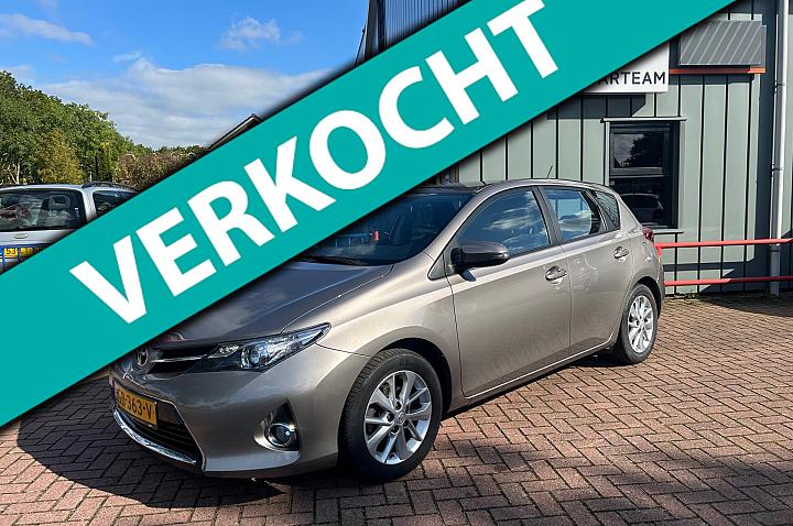 Toyota Auris 1.6 Now (Lage km.stand)