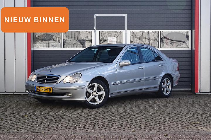 Mercedes-Benz C-Klasse 200 K. Elegance | Lichtmetaal |