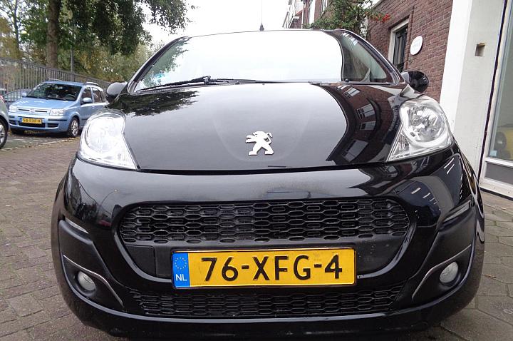 Peugeot 107 1.0 Envy. Nieuwe APK en onderhoudsbeurt