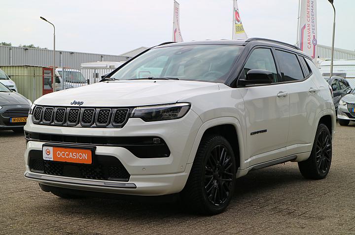 Jeep Compass 4xe 240 Plug-in Hybrid Electric S | Navi | Camera | Als nieuw! |