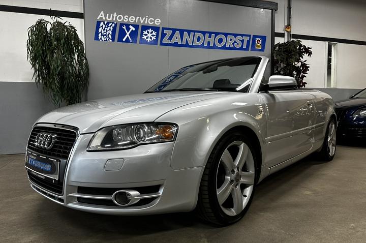 Audi A4 Cabriolet 3.2 FSI Pro Line